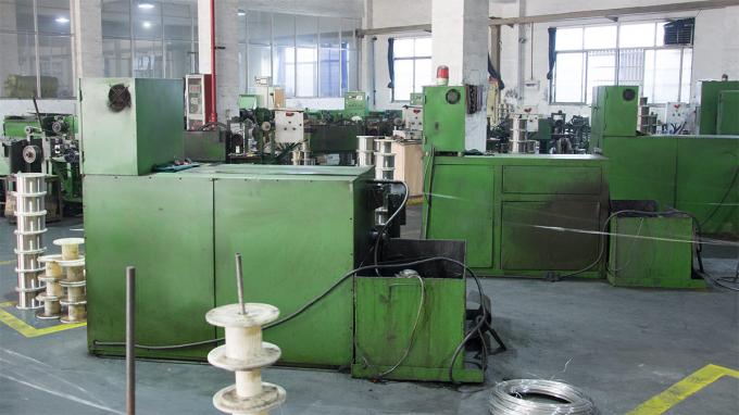 TANKII, Stop niklu UNS N07718, Inconel 718, stop molibdenu zawierający niobium, nichrom 1